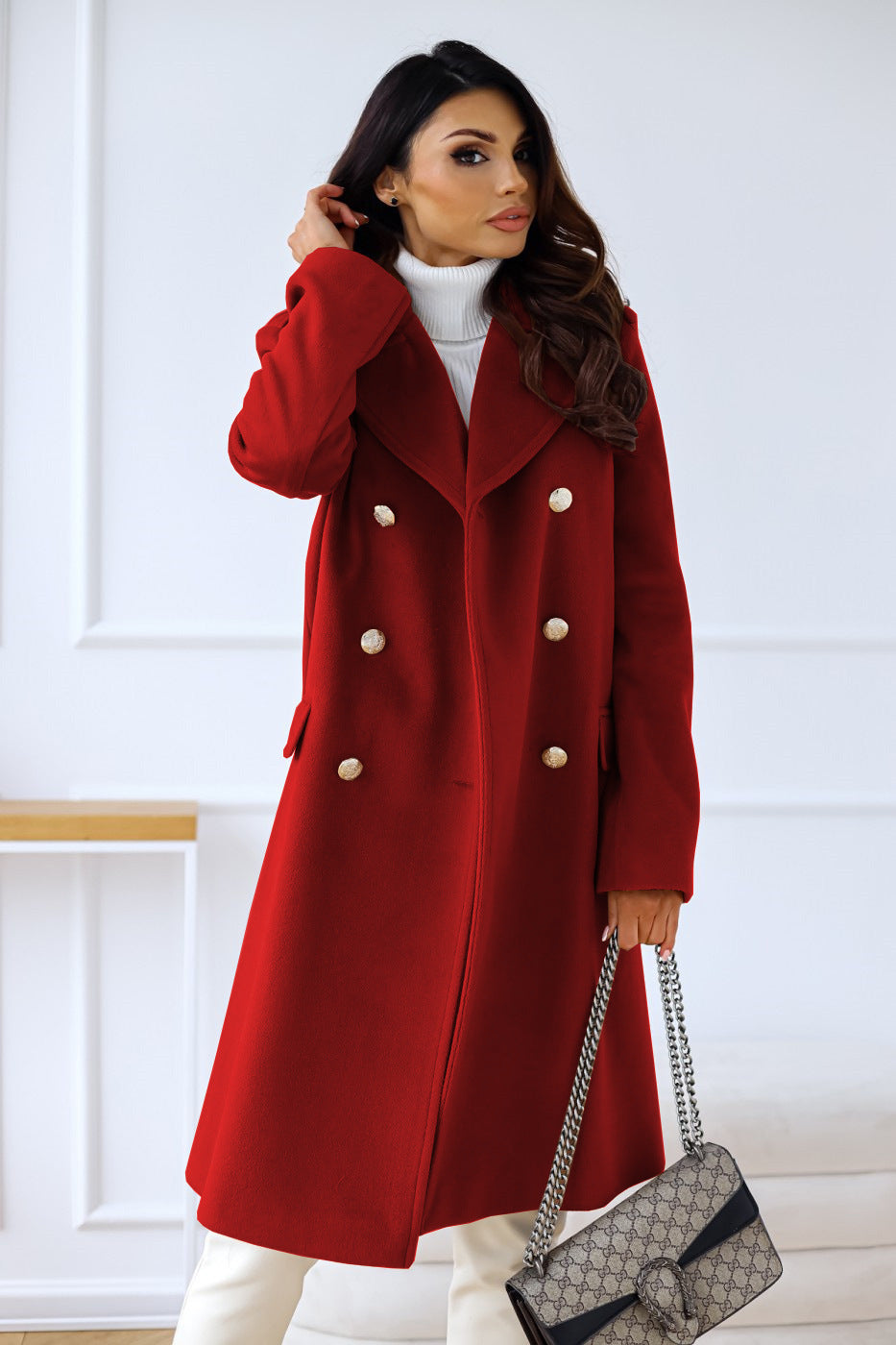 Abrigo de Mujer de Lana con Doble Botonadura y Bolsillos Laterales – Elegante y Funcional para Climas Fríos 8