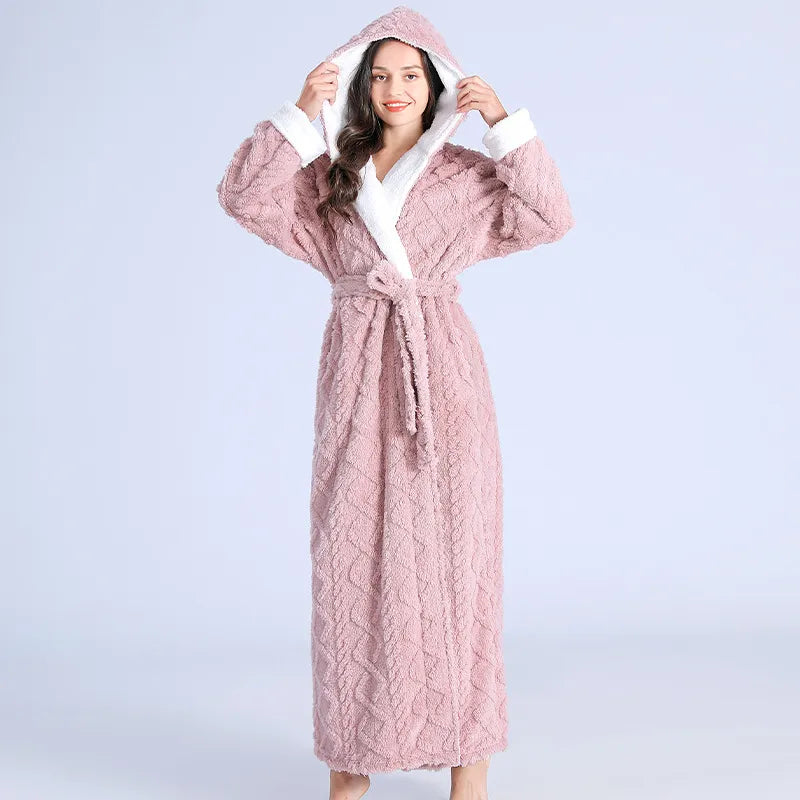 Albornoz Acolchado Largo para Mujer, Suave y Ligero, Ideal para Relajación Diaria - Disponible en Verde, Rosa, Lila y Gris 2