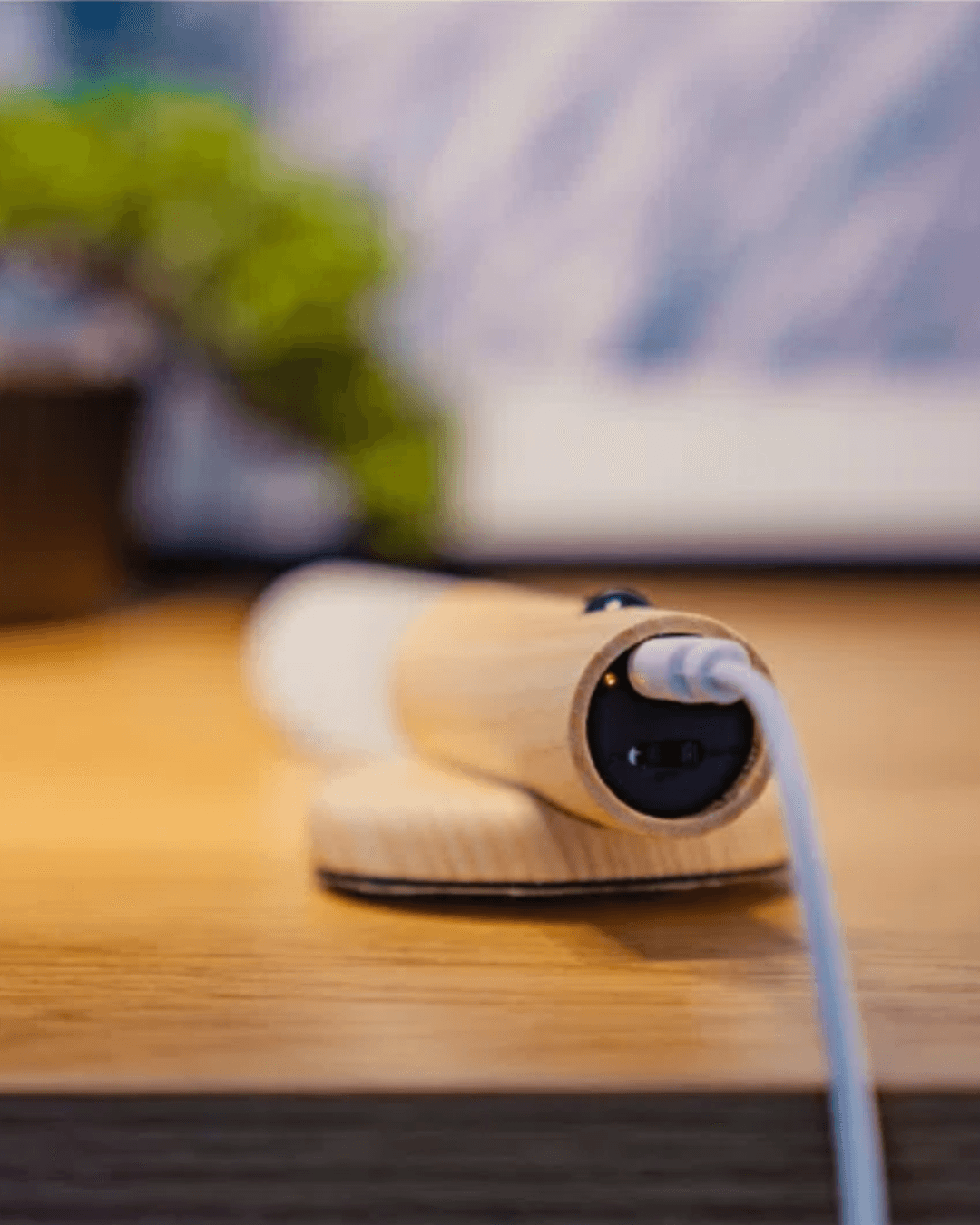 Aplique de pared inalámbrico de madera 2