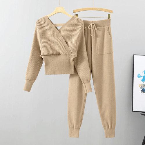 Conjunto Punto Mujer de 2 Piezas – Top Cruzado y Pantalones Cómodos para Estar en Casa, Diseño Moderno y Versátil 0