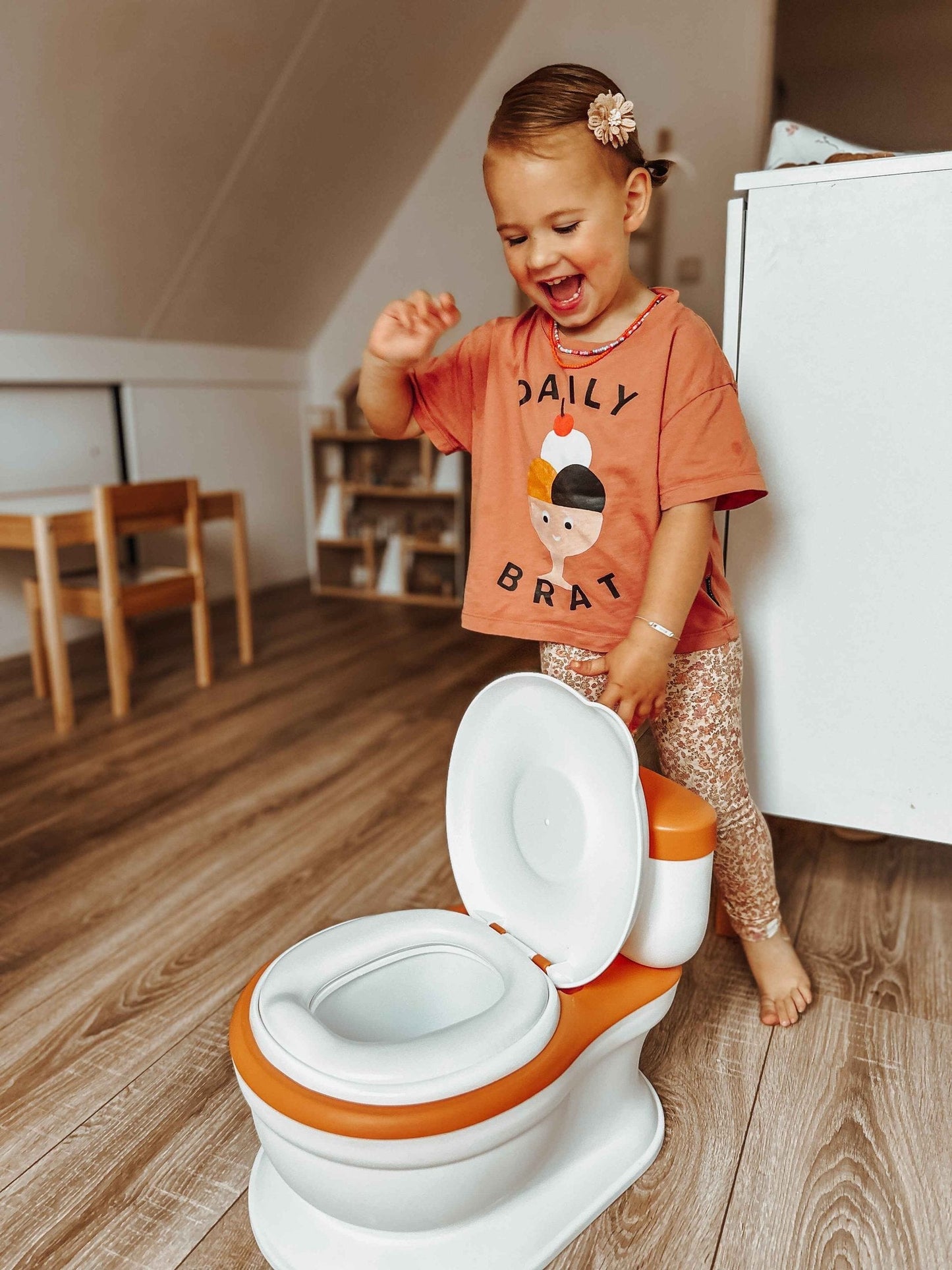 Entrenador para Ir al Baño Divertido y Compacto con Sonido de Descarga - Ideal para Aprendizaje Rápido, Fácil de Limpiar y Transportar 5