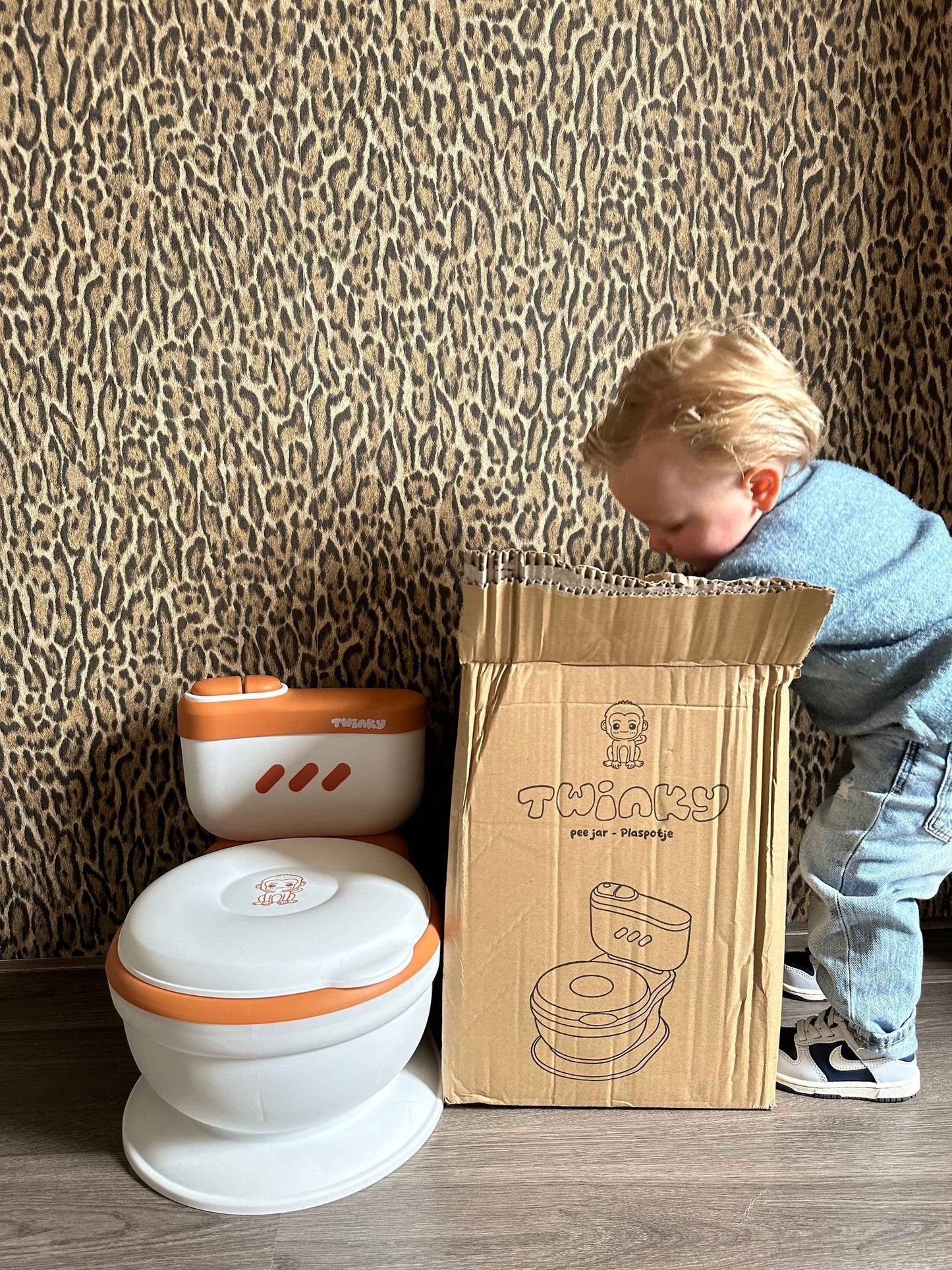 Entrenador para Ir al Baño Divertido y Compacto con Sonido de Descarga - Ideal para Aprendizaje Rápido, Fácil de Limpiar y Transportar 6
