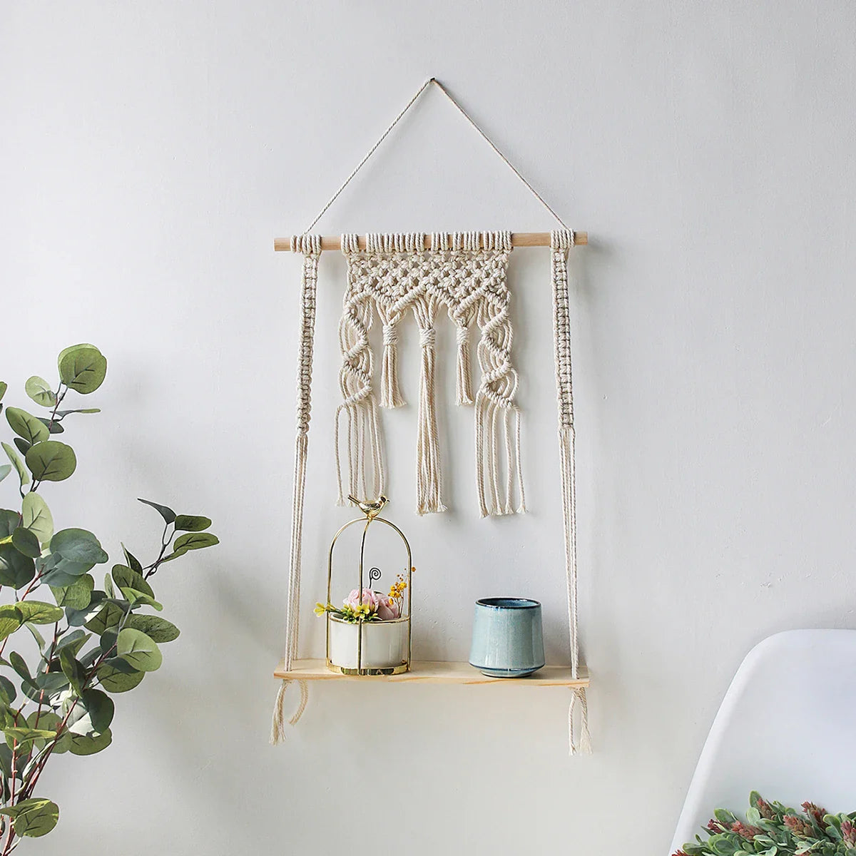 Estante de Pared de Macramé Hecho a Mano con Base de Madera – Estantería Boho para Plantas y Decoración 5