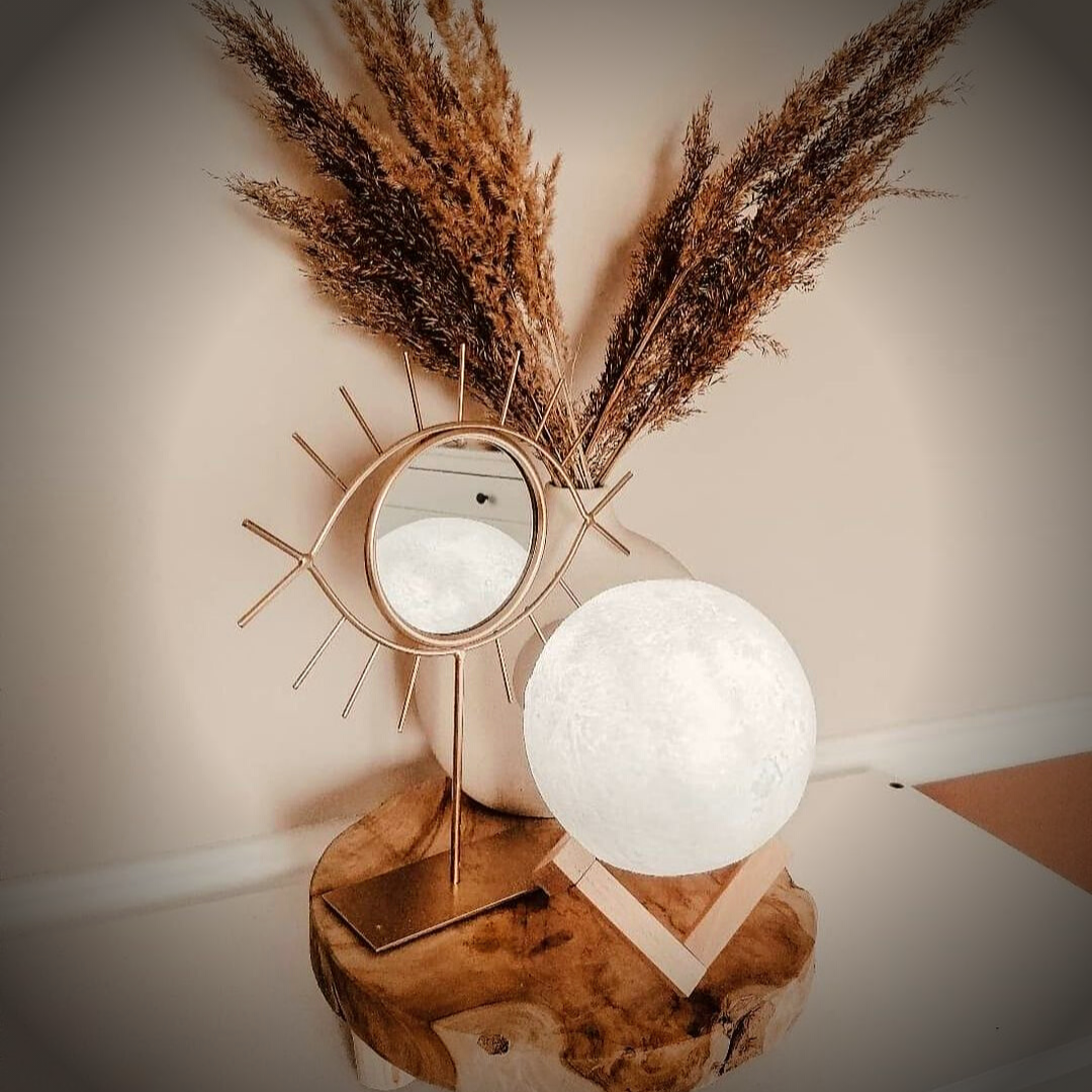 Lámpara Decorativa Lunar con Base de Madera Natural y Control Táctil – Luz Cálida para Decoración de Interiores 5