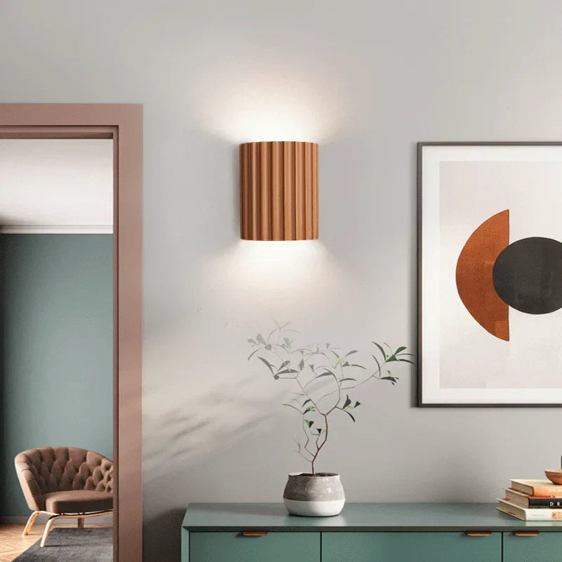 Lámpara de Pared Decorativa de Resina Moderna con Luz Cálida – Aplique Pared Elegante para Decoración Interior 1