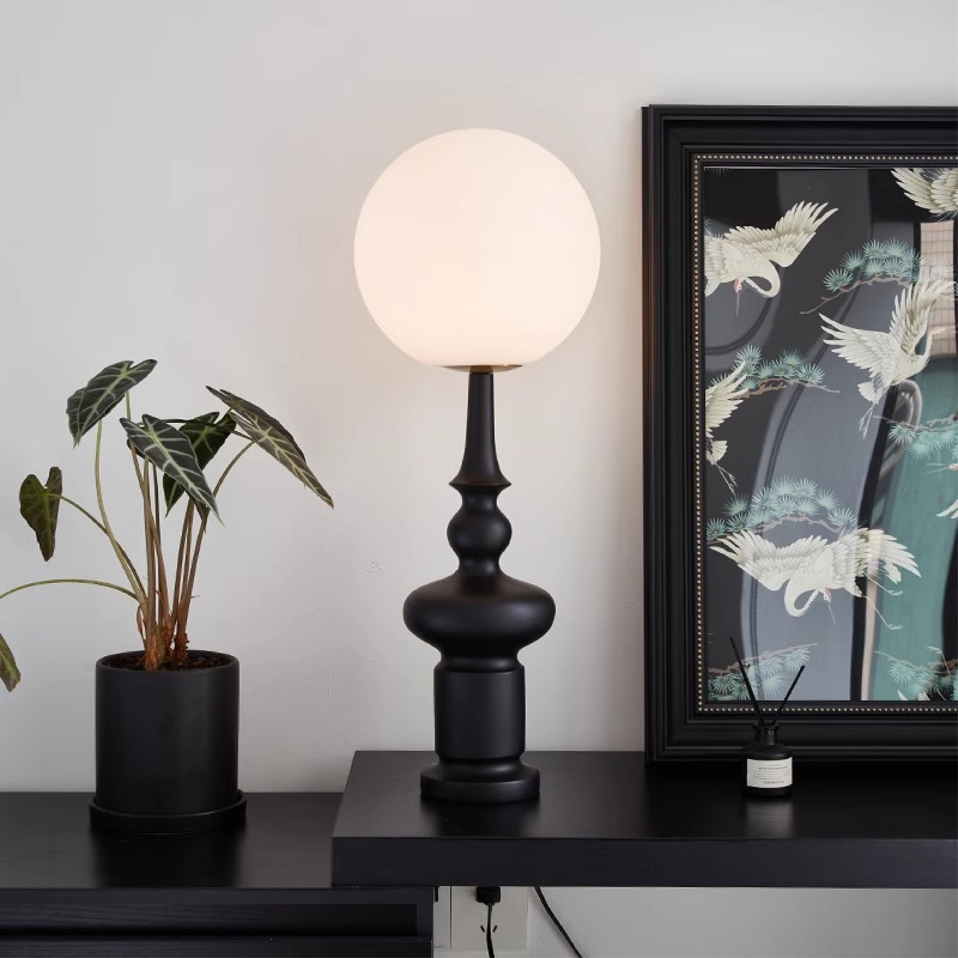 Lámpara de Pie LED Moderna Negra con Diseño Geométrico para Salón y Oficina – Iluminación Efectiva y Estilo Contemporáneo 0