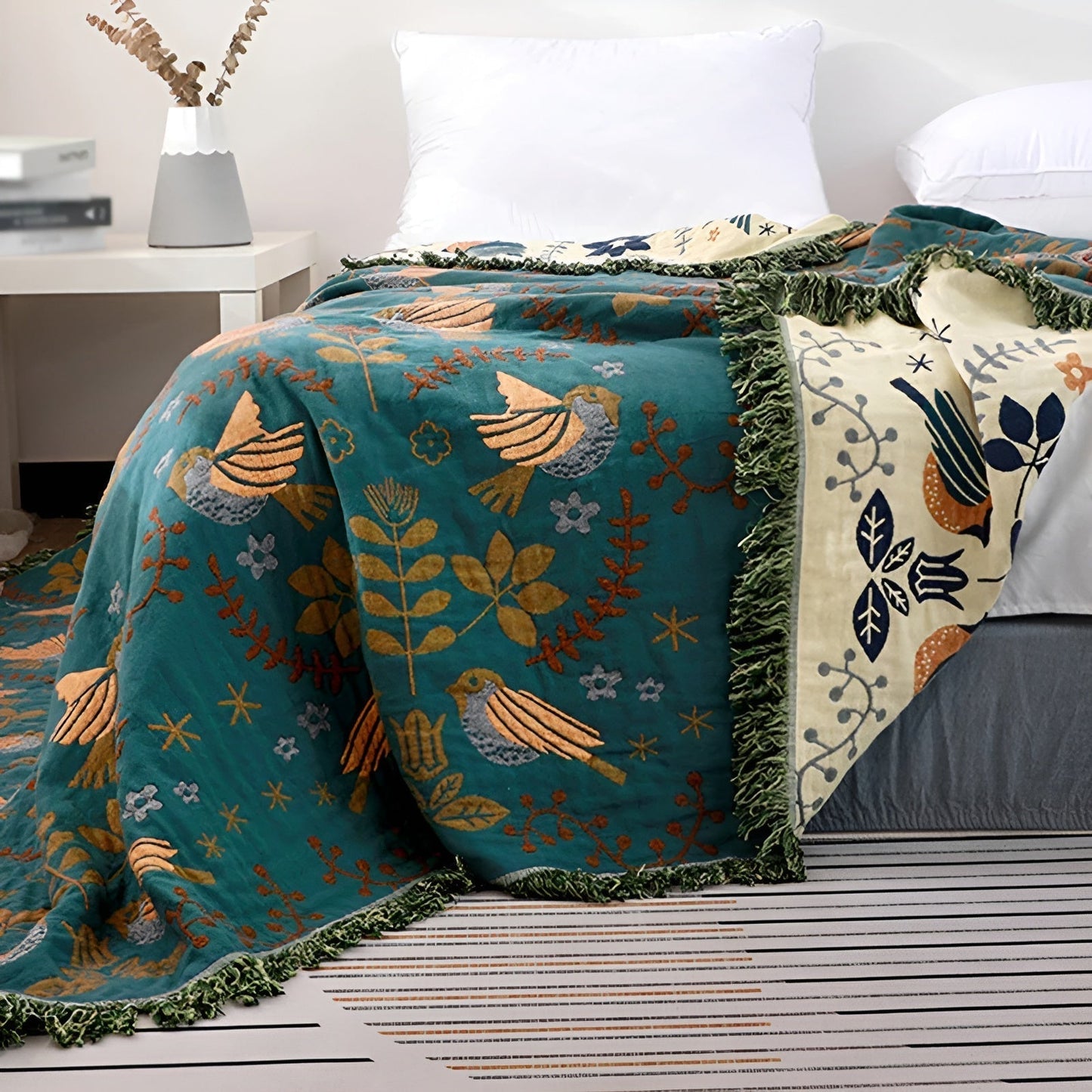 Manta Reversible de Algodón 100% con Bordados de Pájaros y Flores – Diseño Elegante y Versátil, 150 x 200 cm, Verde 3