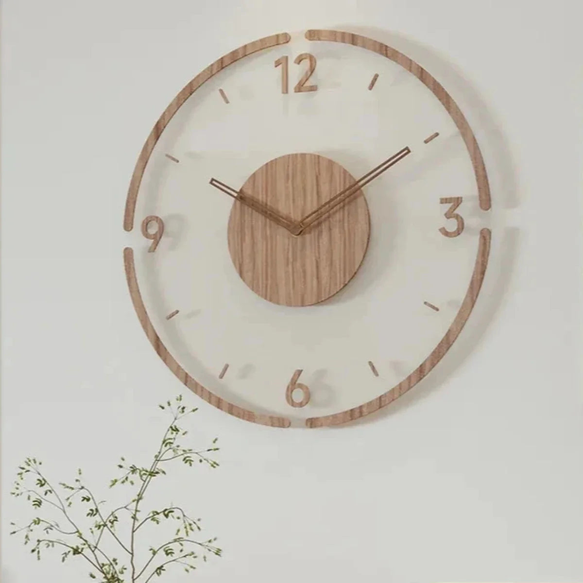 Reloj de Pared Moderno Yara en Madera Natural con Diseño Escandinavo y Esfera Transparente - Ideal para Salón y Oficina 6