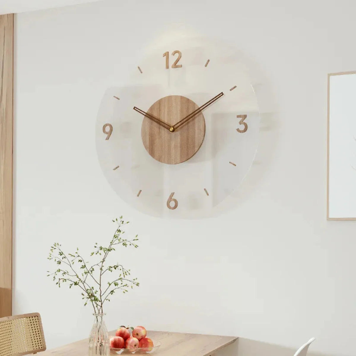 Reloj de Pared Moderno Yara en Madera Natural con Diseño Escandinavo y Esfera Transparente - Ideal para Salón y Oficina 8
