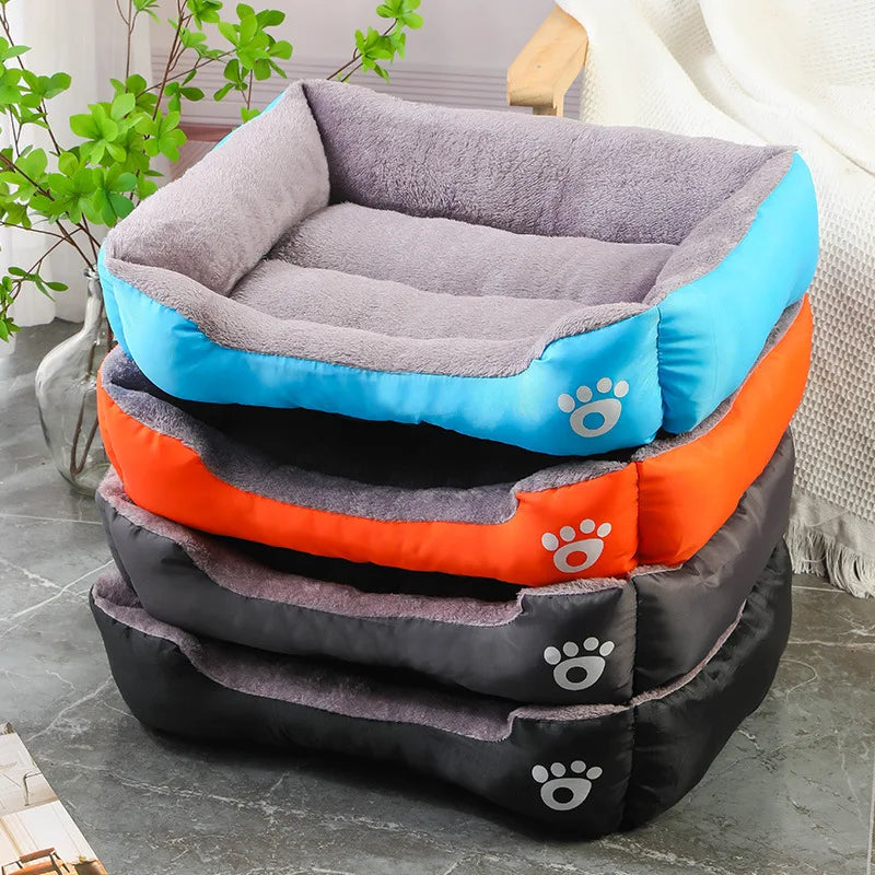 Cama de Invierno para Perros Grandes, Suave y Resistente al Agua, Varios Tamaños Disponibles 1