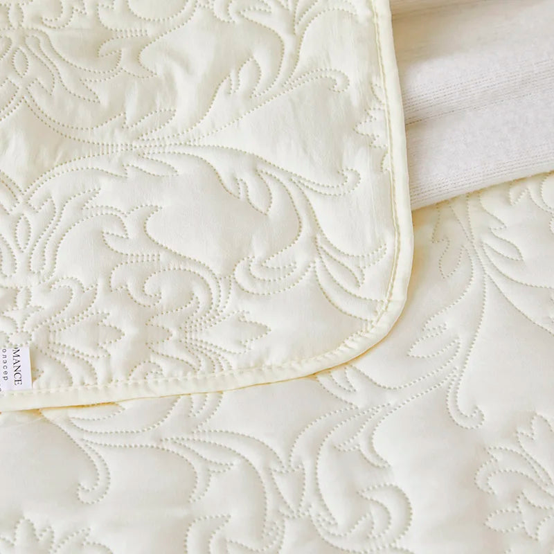 Colcha de Algodón Impregnada Blanca, Edredón Elegante y Versátil para Cama Individual y Doble 5