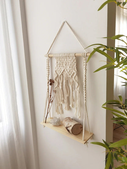 Estante de Pared de Macramé Hecho a Mano con Base de Madera – Estantería Boho para Plantas y Decoración 1