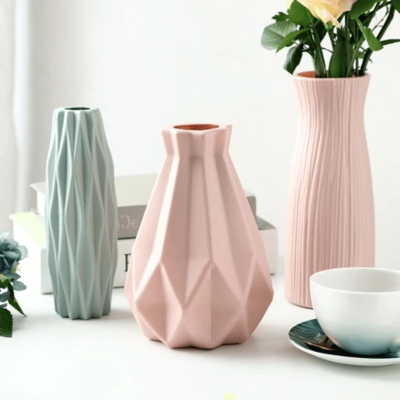 Jarrón Decorativo Moderno de Estilo Escandinavo en Rosa, Verde y Blanco – Florero de Diseño Origami 2