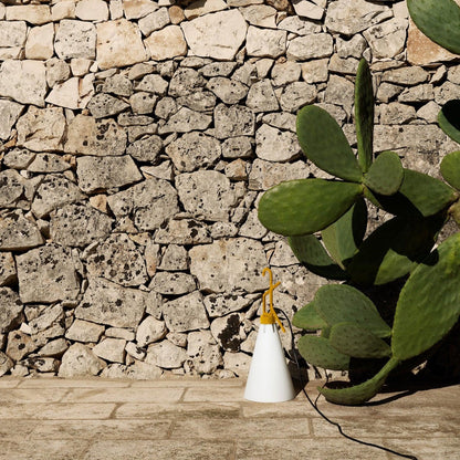 Lámpara Exterior Moderna y Ligera para Camping y Jardín – Iluminación Eficiente con Diseño Elegante 4