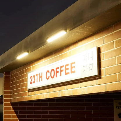 Lámpara LED de Bajo Consumo para Jardín y Hogar, Aplique Exterior Eficiente y Compacto, Luz Brillante 2W 3