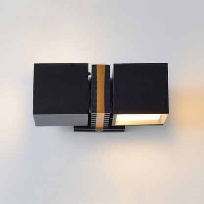 Lámpara de Jardín LED Ajustable, Impermeable y Moderna, Iluminación Personalizable para Exteriores 2