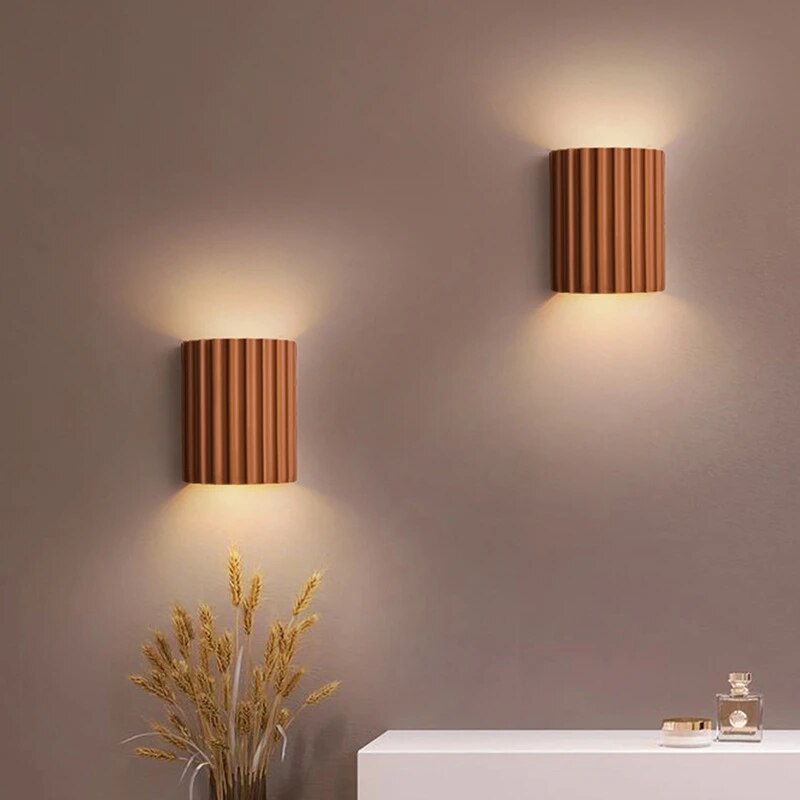 Lámpara de Pared Decorativa de Resina Moderna con Luz Cálida – Aplique Pared Elegante para Decoración Interior 8