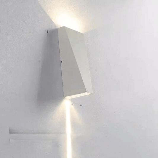 Lámpara de Pared Moderna para Exteriores – Aplique Pared de Metal con Iluminación Brillante y Diseño Elegante 0