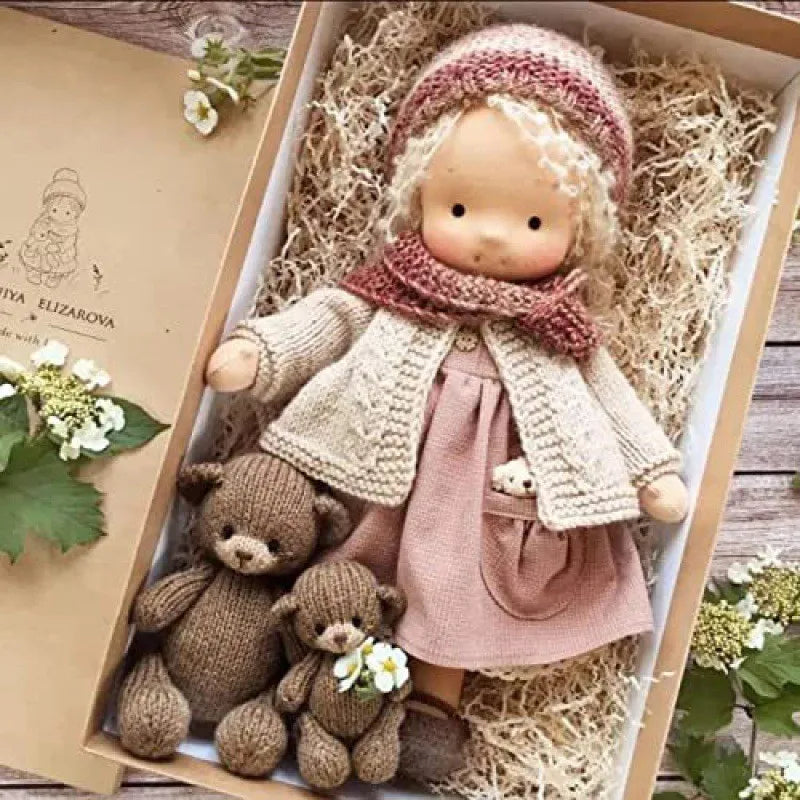 Muñeca de Peluche Mila Estilo Waldorf de Algodón con Caja de Tela – Ideal para Jugar y Abrazar, 12 x 30 cm 25
