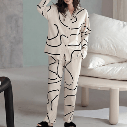 Pijama Mujer Invierno Elegante de 2 Piezas en Crema y Negro, Conjunto Suave y Moderno para Dormir 3