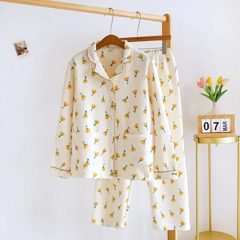 Pijama Mujer Invierno Floral de Manga Larga – Conjunto Cálido y Elegante para Relajarse en Casa 4