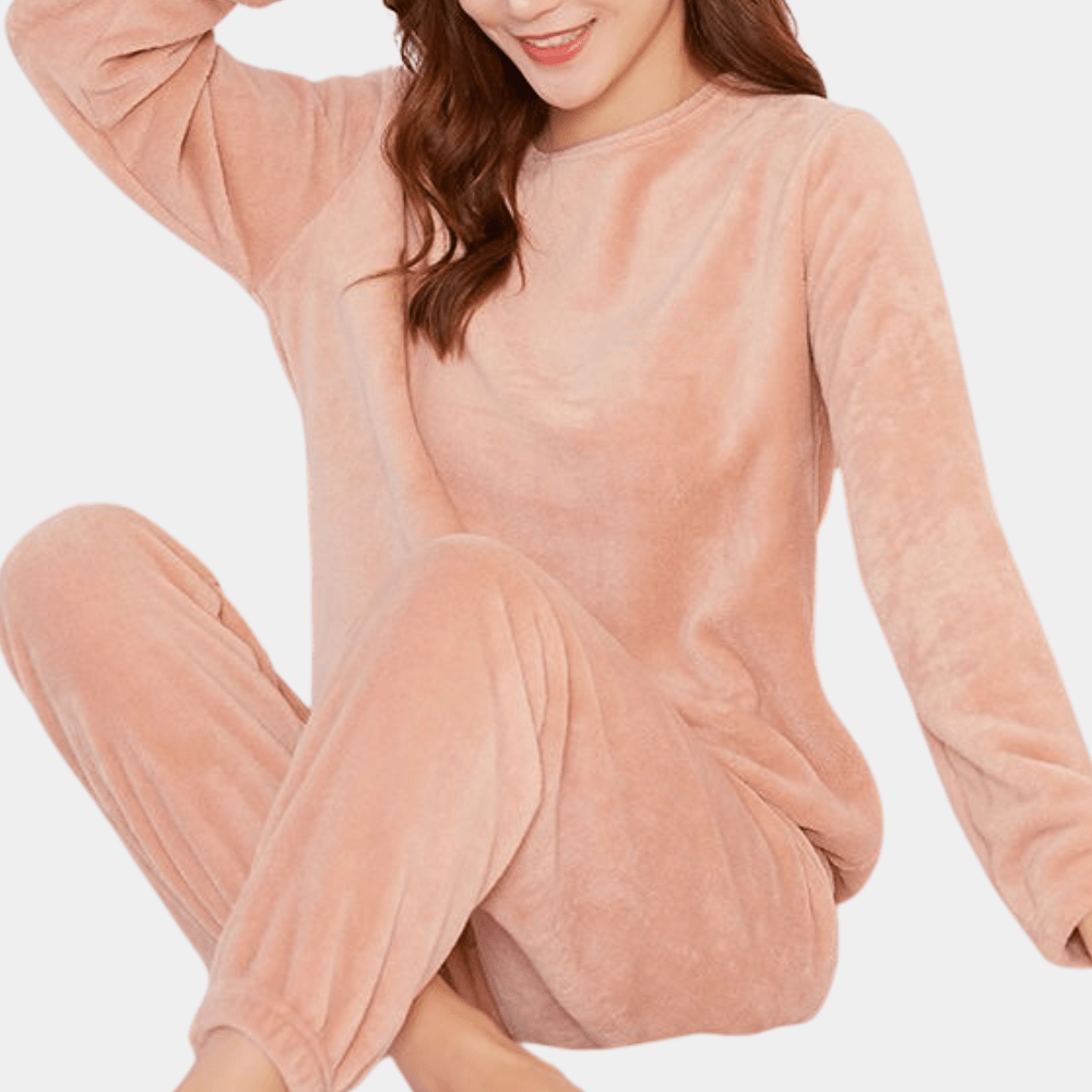 Pijama Mujer Invierno de 2 Piezas Suave y Cálido – Pijama Polar Mujer Estilo Moderno en Marrón, Gris, Rosa y Rojo 4
