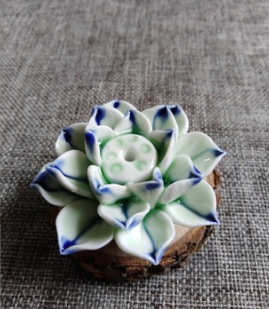 Porta Incienso de Cerámica con Diseño de Flor de Loto – Soporte Estético y Espiritual para Aromas 7