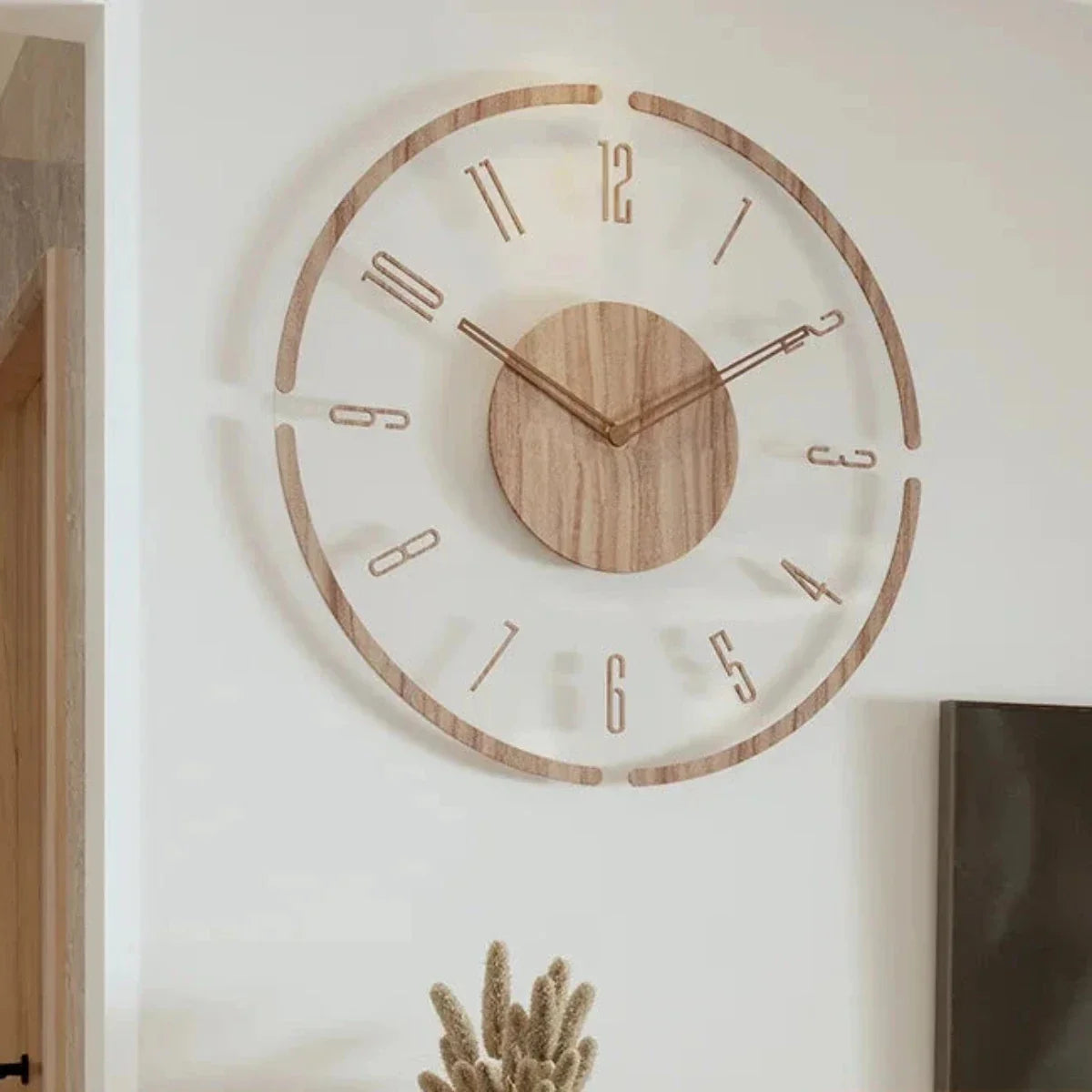 Reloj de Pared Moderno Yara en Madera Natural con Diseño Escandinavo y Esfera Transparente - Ideal para Salón y Oficina 12